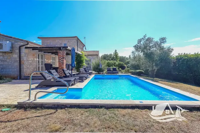 Prodej vily, Sveti Lovreč, Chorvatsko, 182 m2