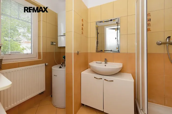 Pronájem rodinného domu, Bašť, Mratínská, 151 m2