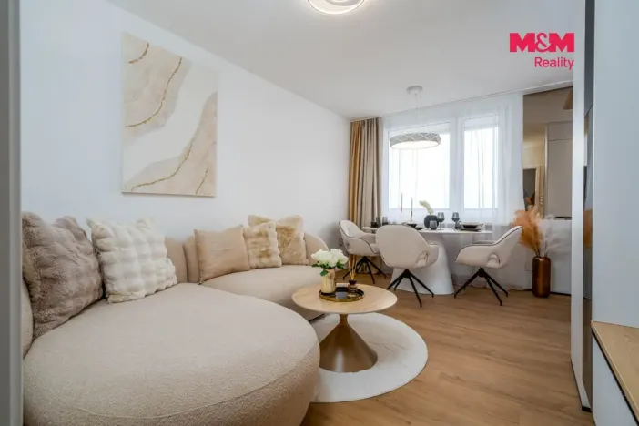 Prodej bytu 3+kk, Hradec Králové - Pražské Předměstí, Hrubínova, 75 m2