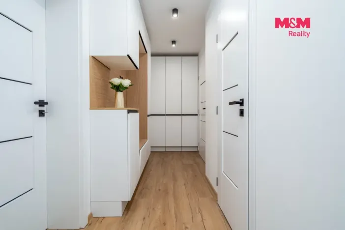 Prodej bytu 3+kk, Hradec Králové - Pražské Předměstí, Hrubínova, 75 m2
