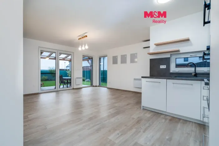 Prodej bytu 3+kk, Smiřice - Rodov, 81 m2