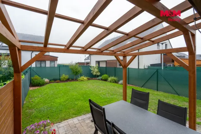Prodej bytu 3+kk, Smiřice - Rodov, 81 m2