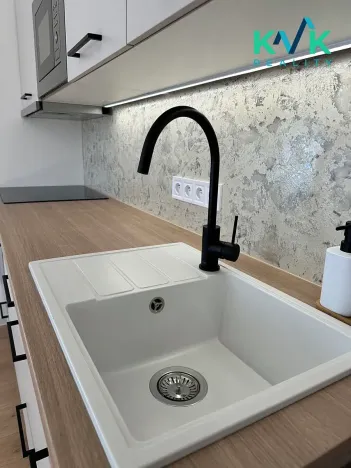 Pronájem bytu 1+1, Karlovy Vary, Úvalská, 36 m2