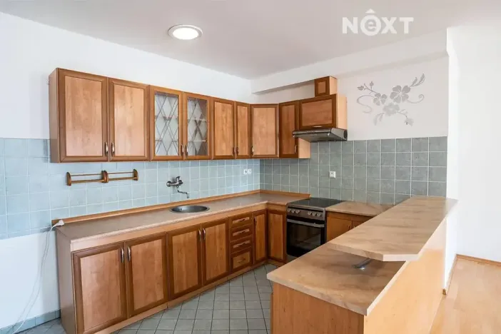 Prodej obchodního prostoru, Vrchlabí, Krkonošská, 905 m2
