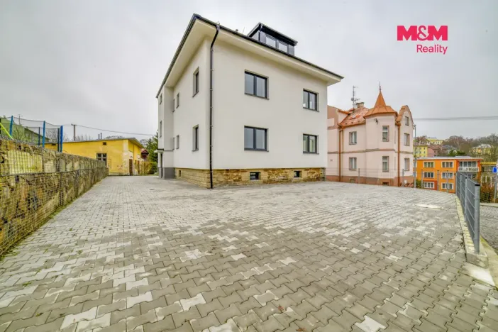 Prodej rodinného domu, Luby, Revoluční, 218 m2