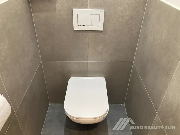 Pronájem bytu 3+1, Zlín, Křiby, 65 m2