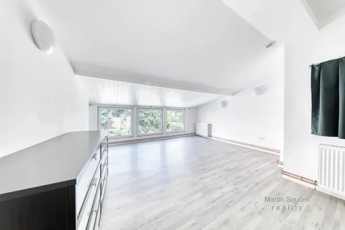 Prodej bytu 2+kk, Praha - Střešovice, Na Petynce, 89 m2