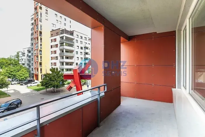 Prodej bytu 4+kk, Praha - Vysočany, Pod Harfou, 108 m2