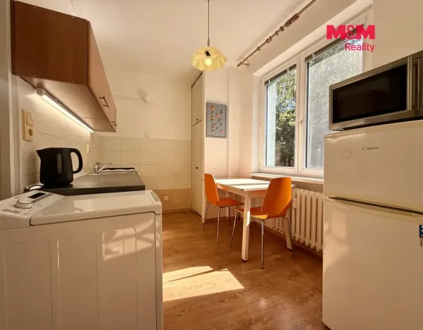 Prodej bytu 1+1, Ostrava - Poruba, Větrná, 37 m2