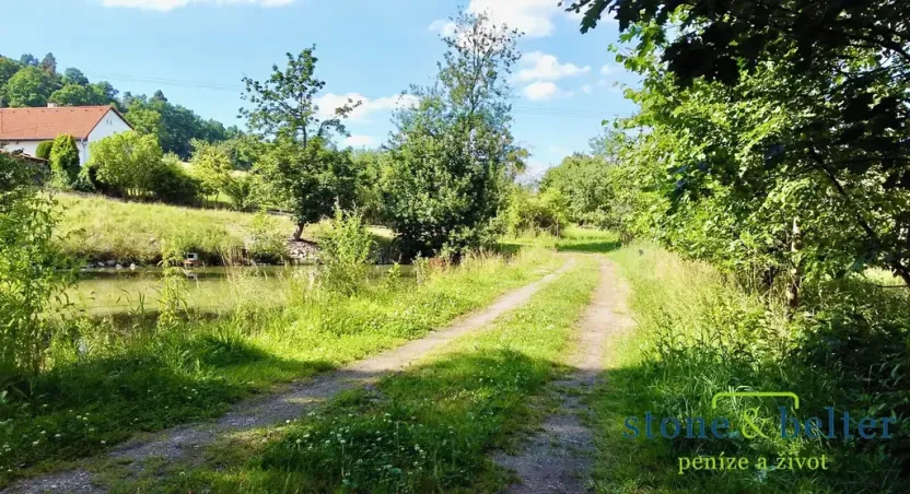 Prodej zahrady, Bystřice, 1636 m2