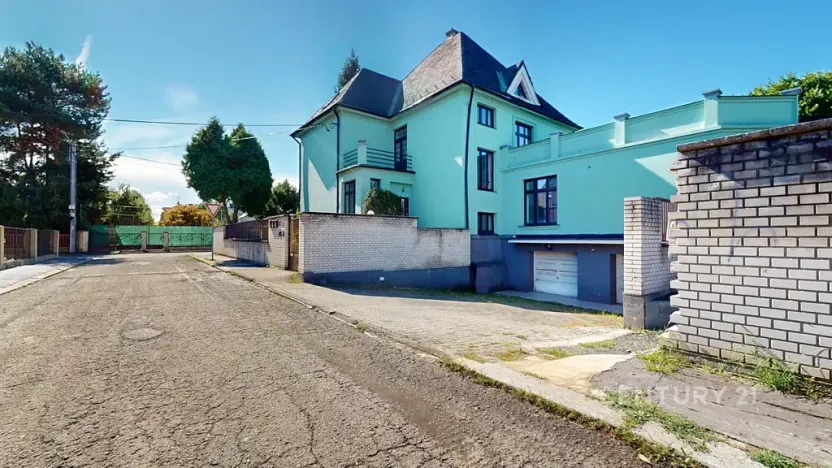 Pronájem bytu 2+kk, Ostrava, Bratrská, 42 m2