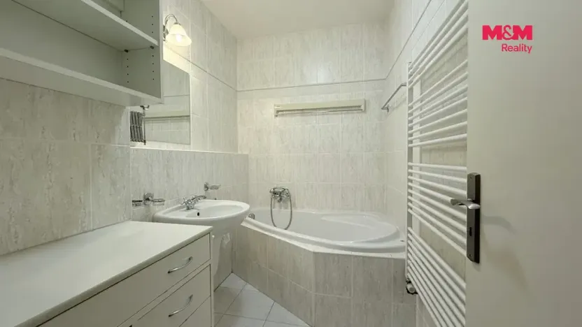 Pronájem bytu 2+kk, Brno - Líšeň, Poslušného, 65 m2