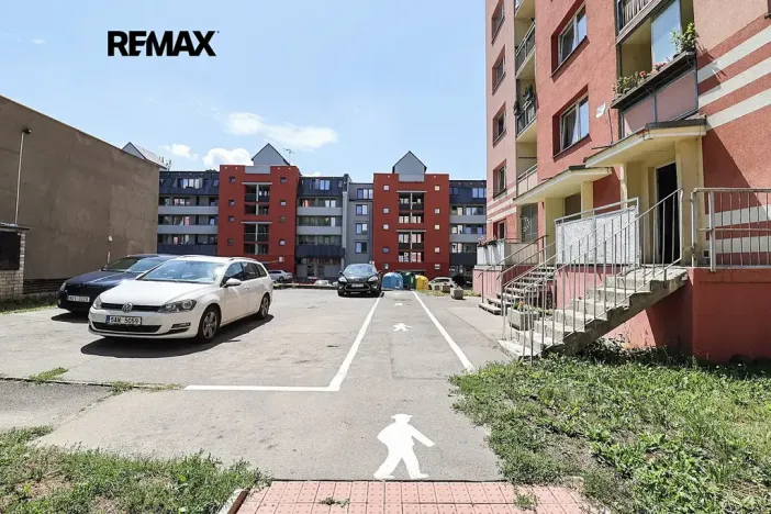 Prodej bytu 2+kk, Česká Lípa, Lomená, 40 m2