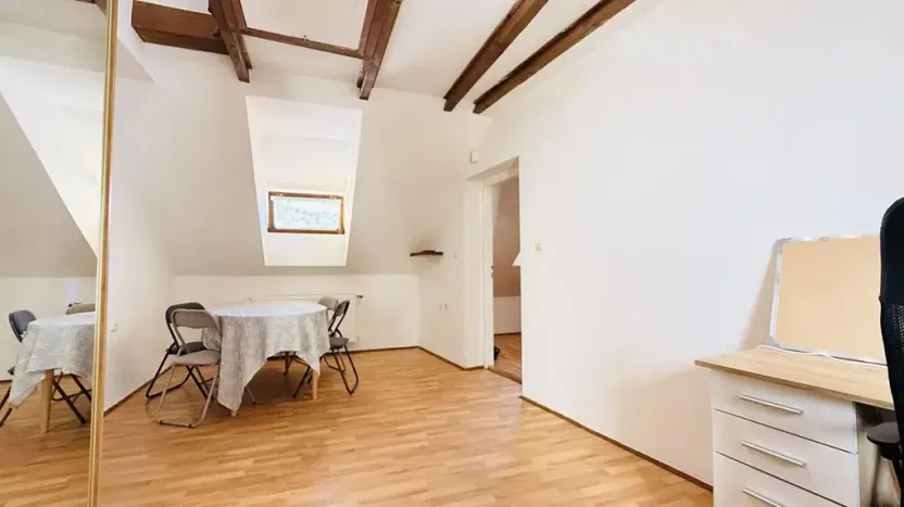 Pronájem bytu 3+kk, Český Krumlov, Plešivecká, 51 m2