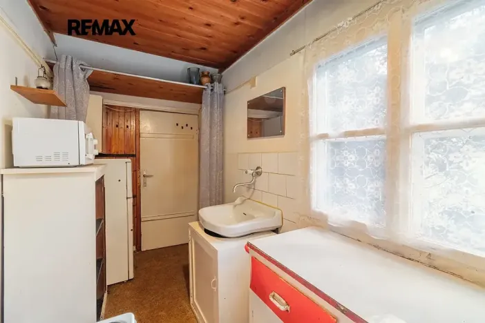 Pronájem chaty, Zruč-Senec, 30 m2