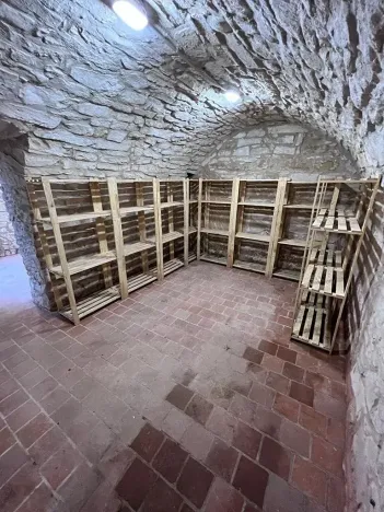 Pronájem skladu, Praha - Libeň, Zvonařovská, 25 m2