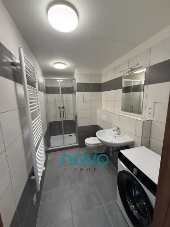 Pronájem bytu 1+kk, Praha - Hostivař, Arnošta Staňka, 35 m2