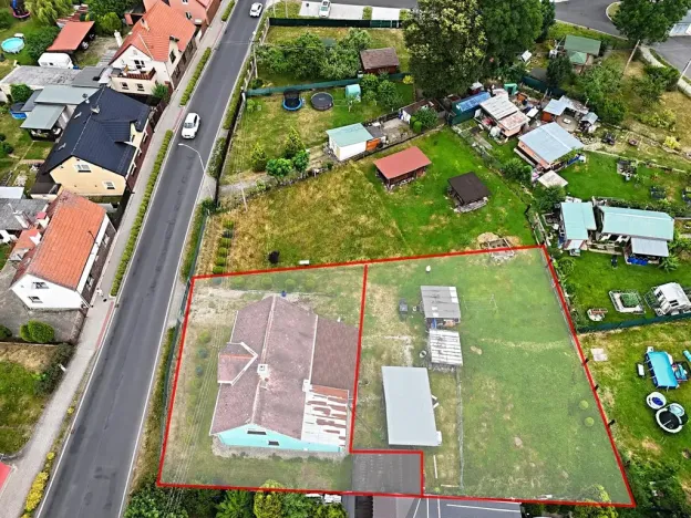 Prodej podílu rodinného domu, Vintířov, 200 m2