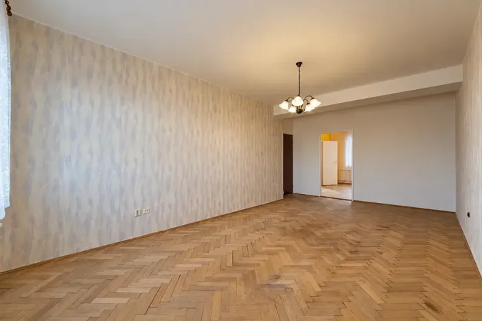 Prodej bytu 2+1, Ostrava, Maďarská, 58 m2