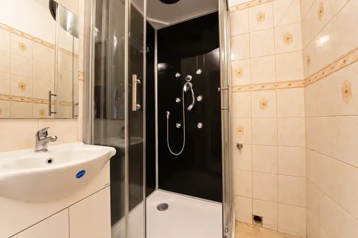 Prodej bytu 2+1, Ostrava, Maďarská, 58 m2
