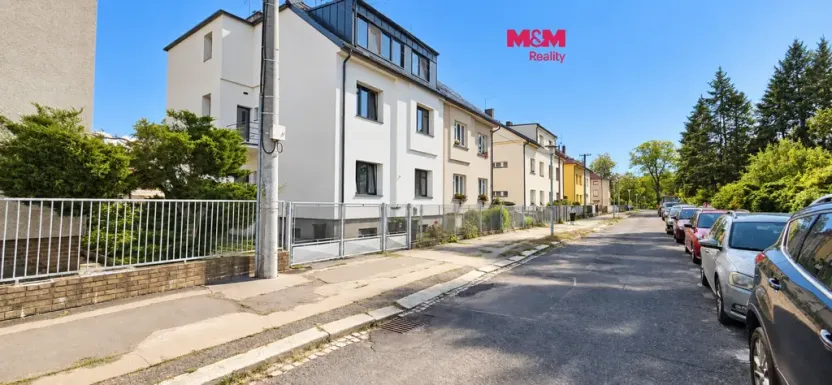 Pronájem atypického bytu, Pardubice - Bílé Předměstí, Ke Tvrzi, 18 m2