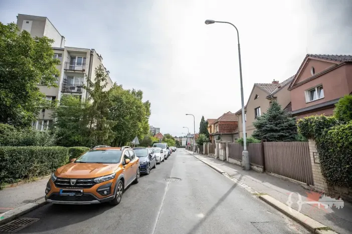 Pronájem bytu 2+kk, Praha - Michle, Podle Kačerova, 43 m2