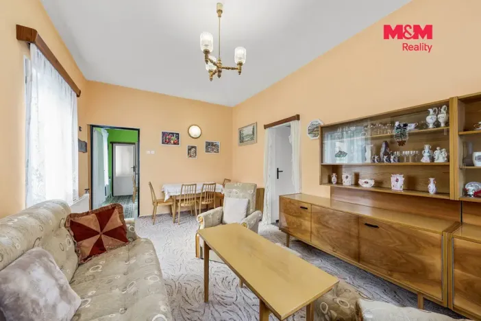 Prodej rodinného domu, Chlumec - Český Újezd, 190 m2