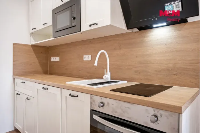 Prodej bytu 2+1, Česká Lípa, Železničářská, 61 m2