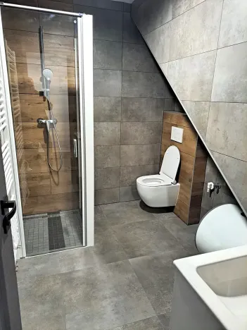 Pronájem bytu 2+kk, Hradec Králové, Všehrdova, 45 m2