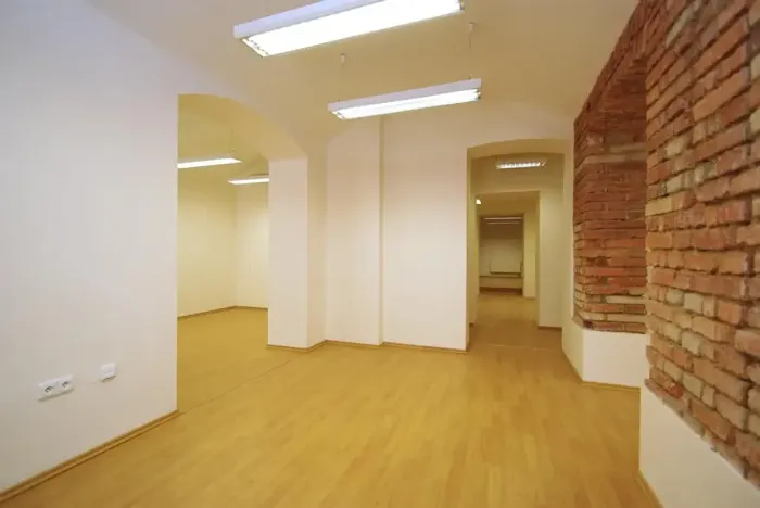 Pronájem obchodního prostoru, Praha - Vinohrady, Mánesova, 135 m2