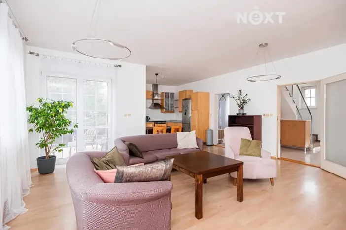 Prodej rodinného domu, Horní Jelení, Dvorská, 160 m2