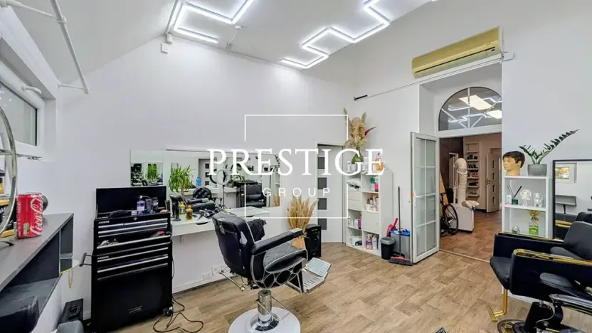 Pronájem obchodního prostoru, Praha - Vysočany, Freyova, 120 m2
