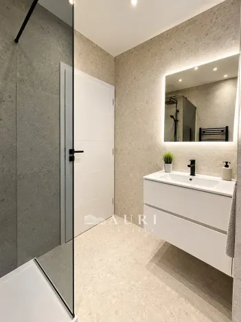 Prodej bytu 2+kk, Praha - Hlubočepy, Pražského, 45 m2
