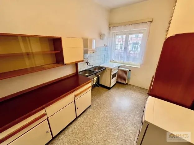 Prodej vícegeneračního domu, Broumov, třída Masarykova, 250 m2