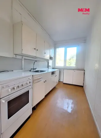 Prodej bytu 3+1, Hradec Králové - Slezské Předměstí, Gagarinova, 61 m2
