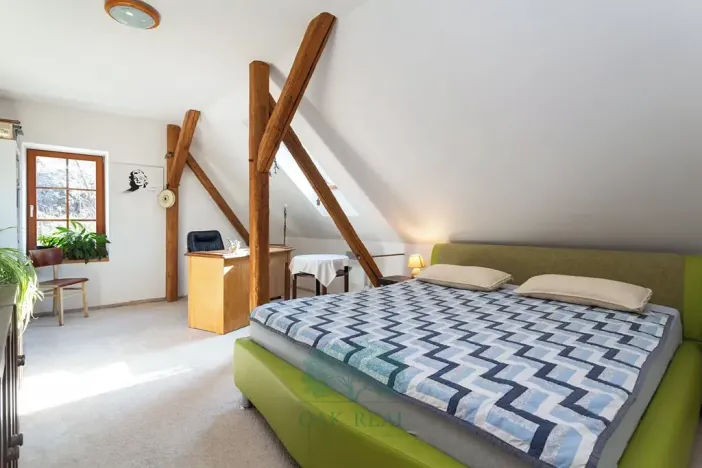 Prodej výrobních prostor, Skomelno, 284 m2