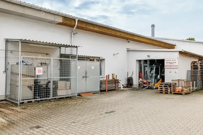 Prodej výrobních prostor, Varnsdorf, Východní, 1813 m2