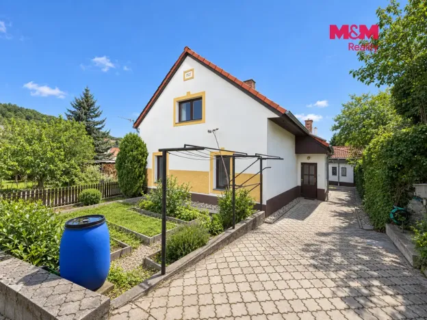 Pronájem bytu 2+kk, Brloh, 46 m2