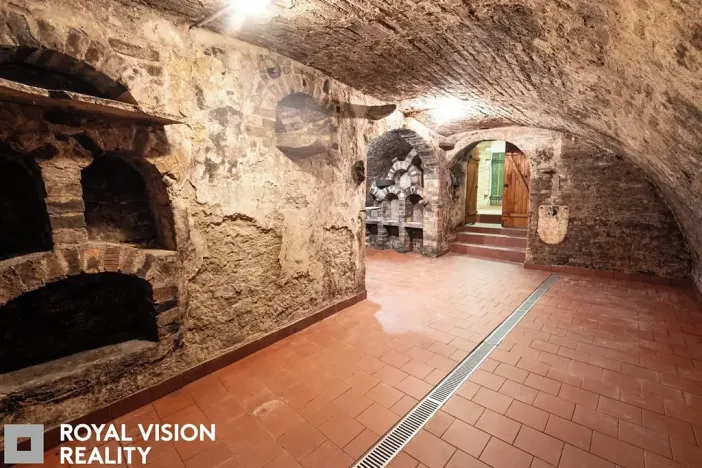 Prodej vinného sklepa, Březí, 76 m2