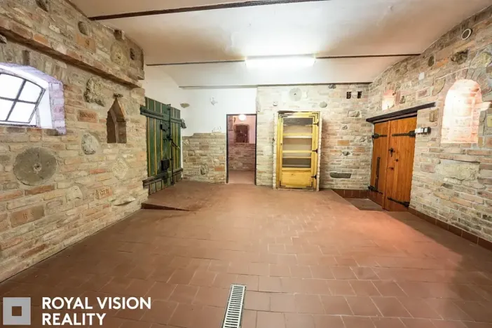 Prodej vinného sklepa, Březí, 76 m2