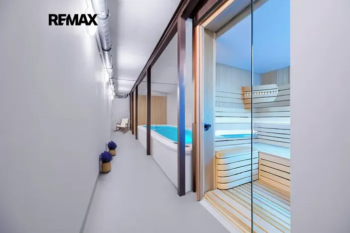 Prodej bytu 2+kk, Svoboda nad Úpou, Nádražní, 54 m2