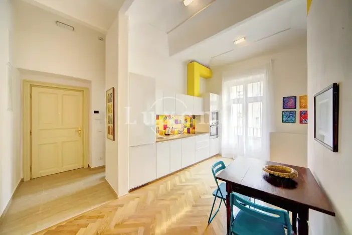 Pronájem bytu 2+kk, Praha - Nové Město, Soukenická, 67 m2