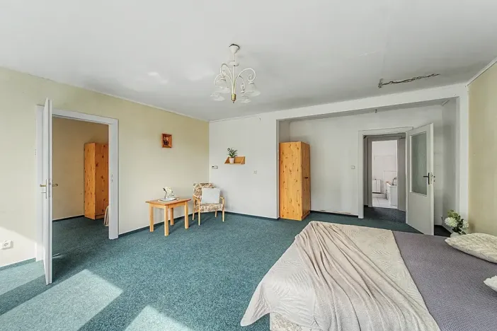 Prodej rodinného domu, Seč, Sídl. 9. května, 294 m2
