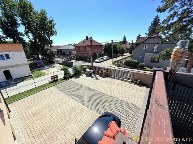 Pronájem bytu 3+kk, Libiš, Za Rybníčkem, 71 m2