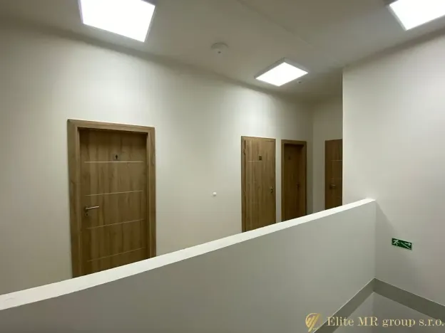 Pronájem kanceláře, Nymburk, Za Žoskou, 14 m2