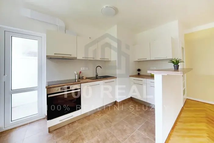 Pronájem bytu 3+kk, Náchod, Na Hamrech, 70 m2