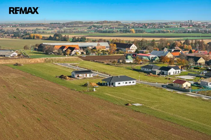 Prodej pozemku, Stolany, 876 m2