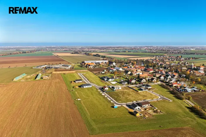 Prodej pozemku, Stolany, 902 m2
