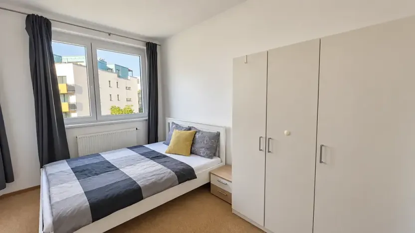 Pronájem bytu 3+kk, Praha - Střížkov, Makedonská, 82 m2