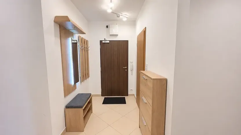 Pronájem bytu 3+kk, Praha - Střížkov, Makedonská, 82 m2